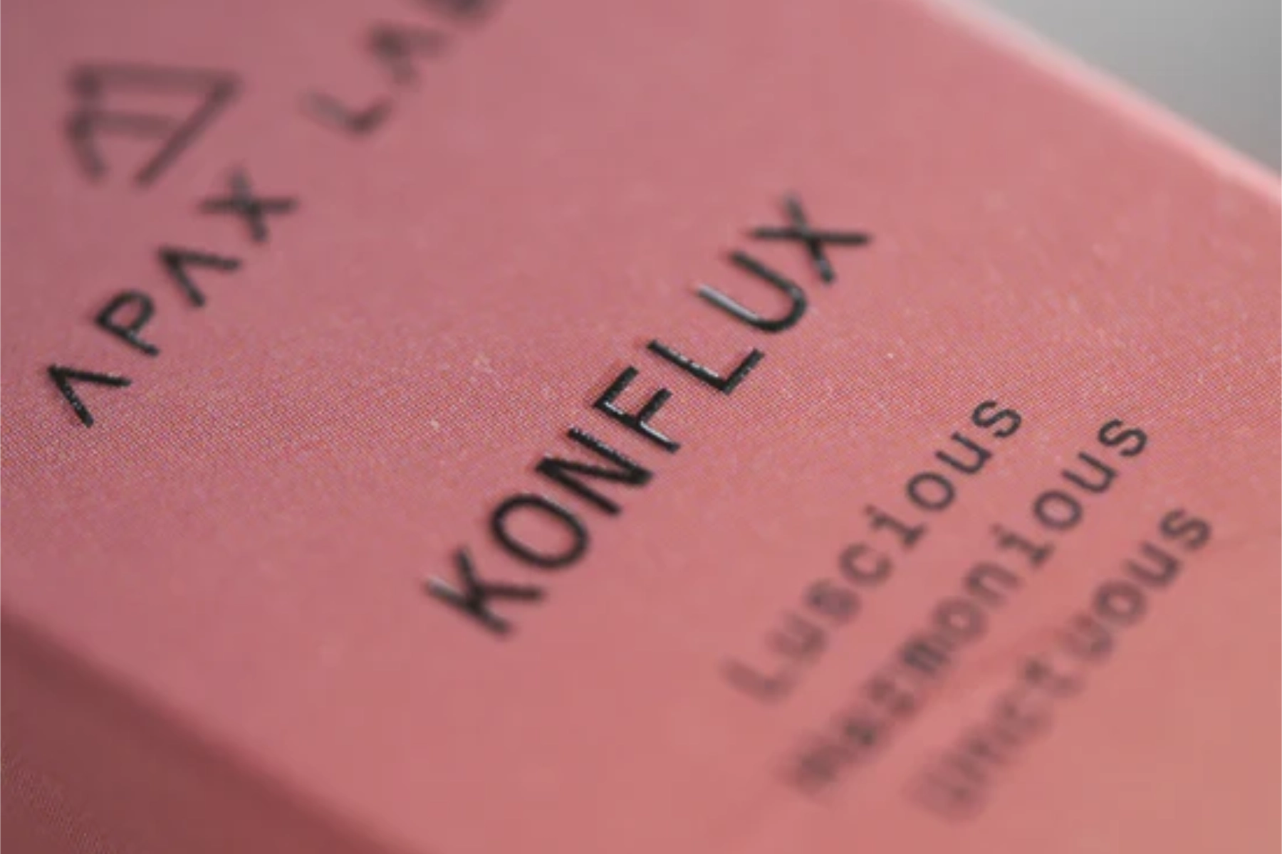 apax lab konflux mineral concentrate box close up